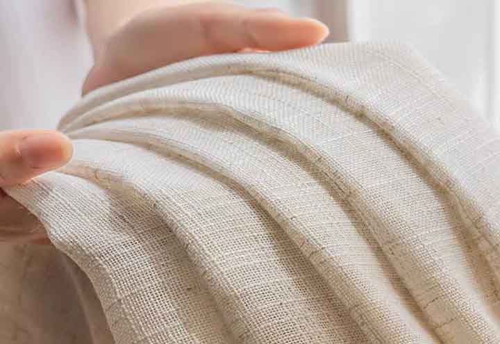 The Benefits and Aesthetic Appeal of Linen Curtains