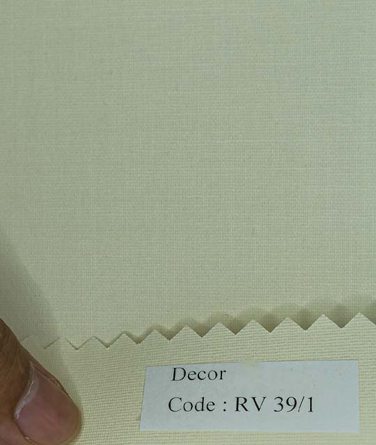 Cream Dimout Roller Shades (170g/m²) – RV 39-1/2 Decor