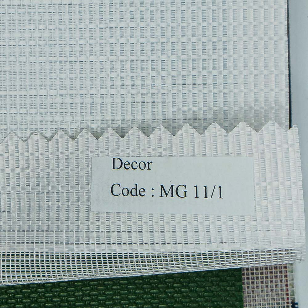 Zebra Shade in White - Plain Pattern MG11- 1 Decor.