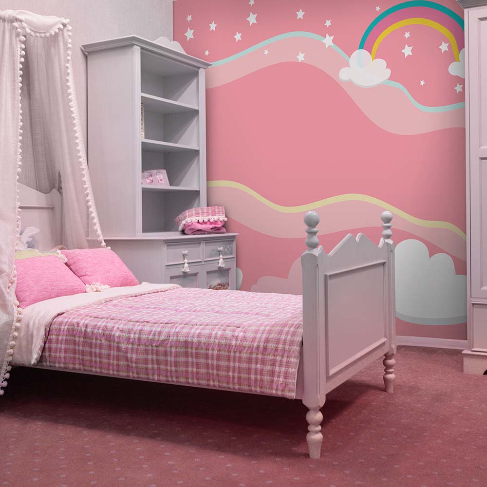 Pink wallpaper with stars & clouds for children's bedrooms.
