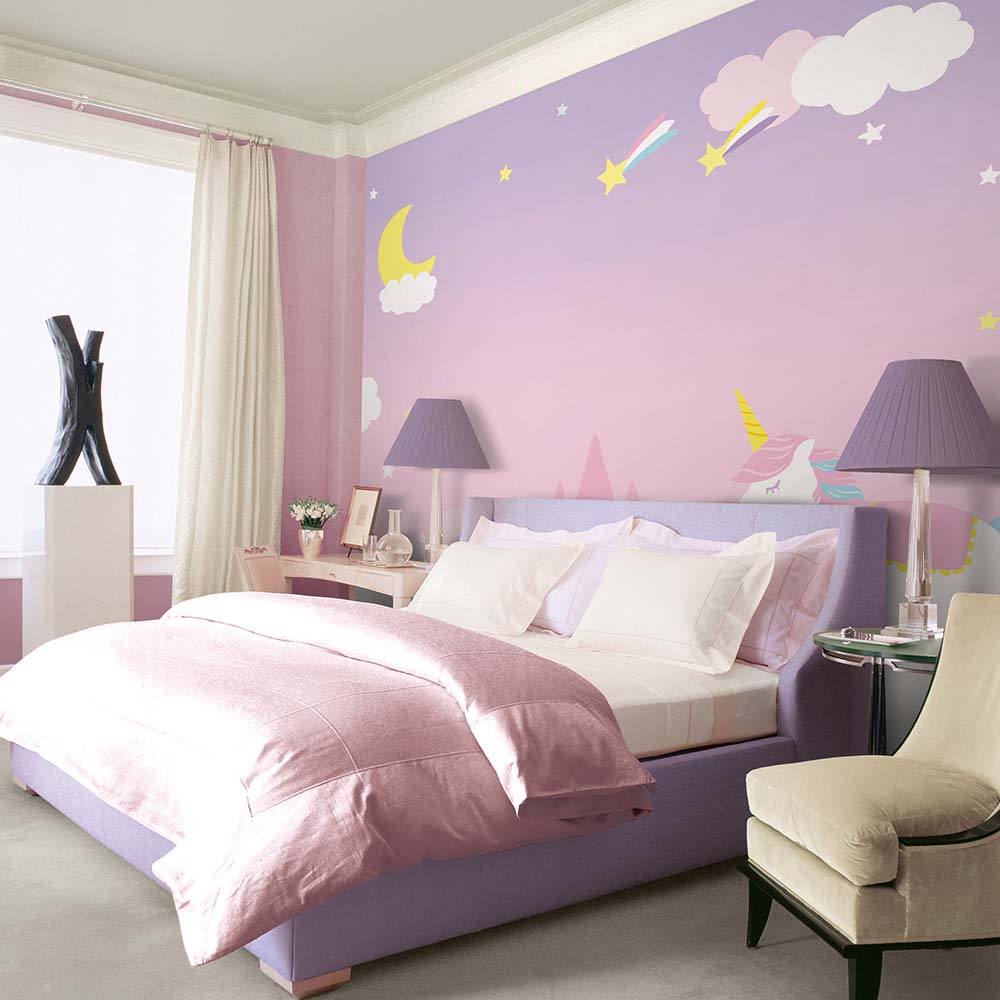 Pastel unicorn & shooting star wallpaper for a cozy bedroom.