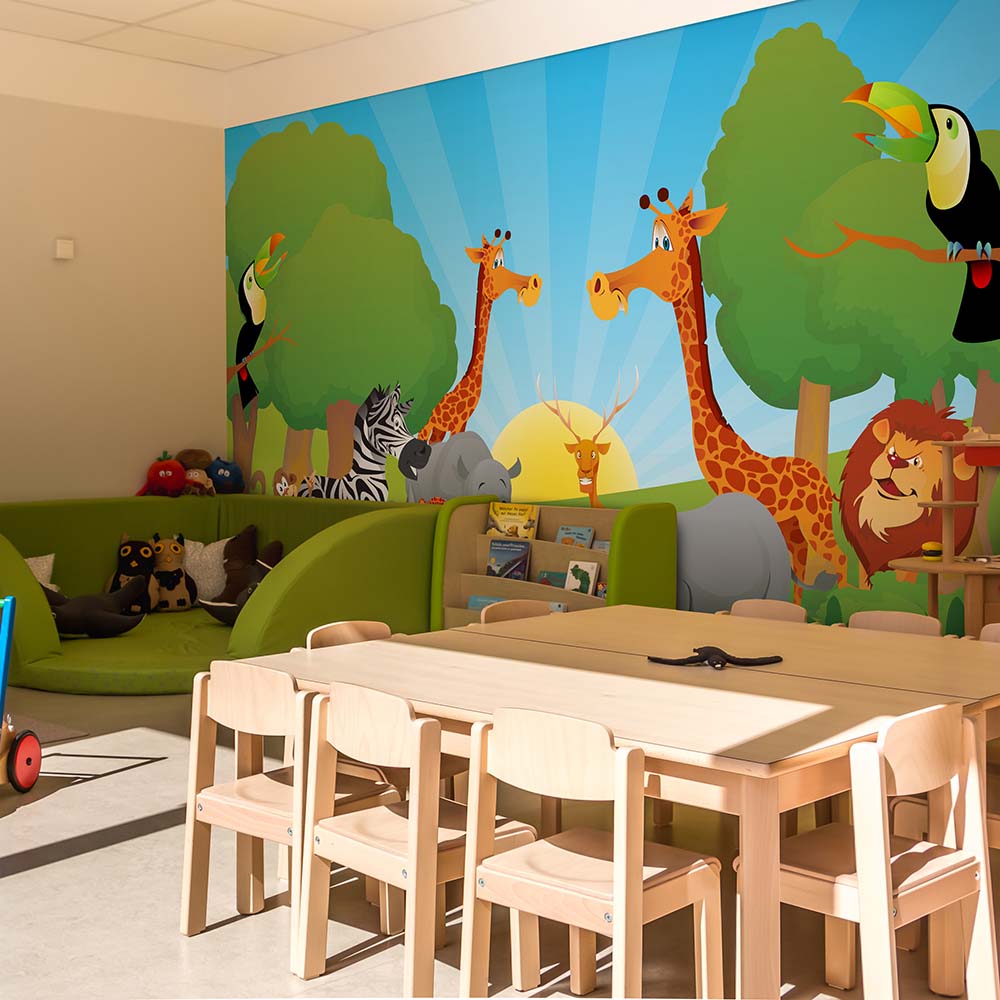 Safari-themed wallpaper with colorful zoo animals.